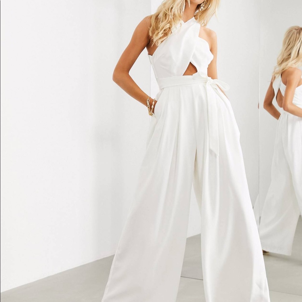 ASOS WHITE CROSS FRONT HALTER JUMPSUIT